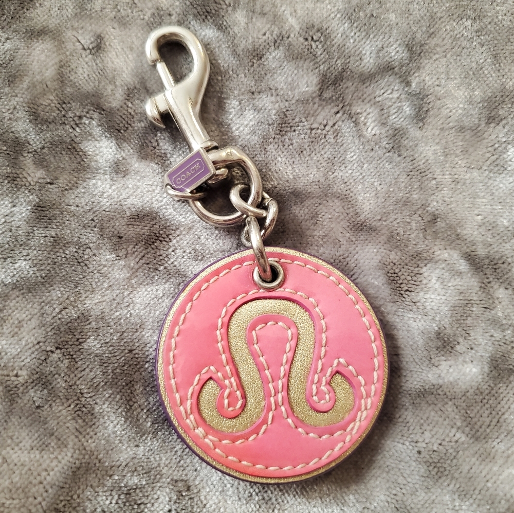 Coach Leo keychain